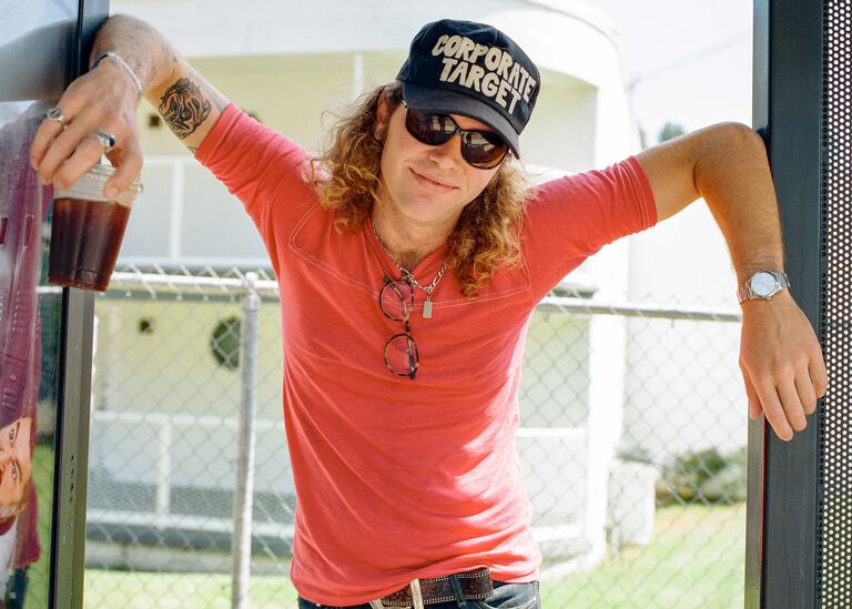 LUCIDBLOOM in red lighting